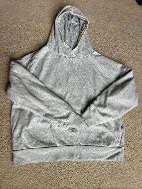 Fabletics Heather Gray Women's Pullover Hoodie in small